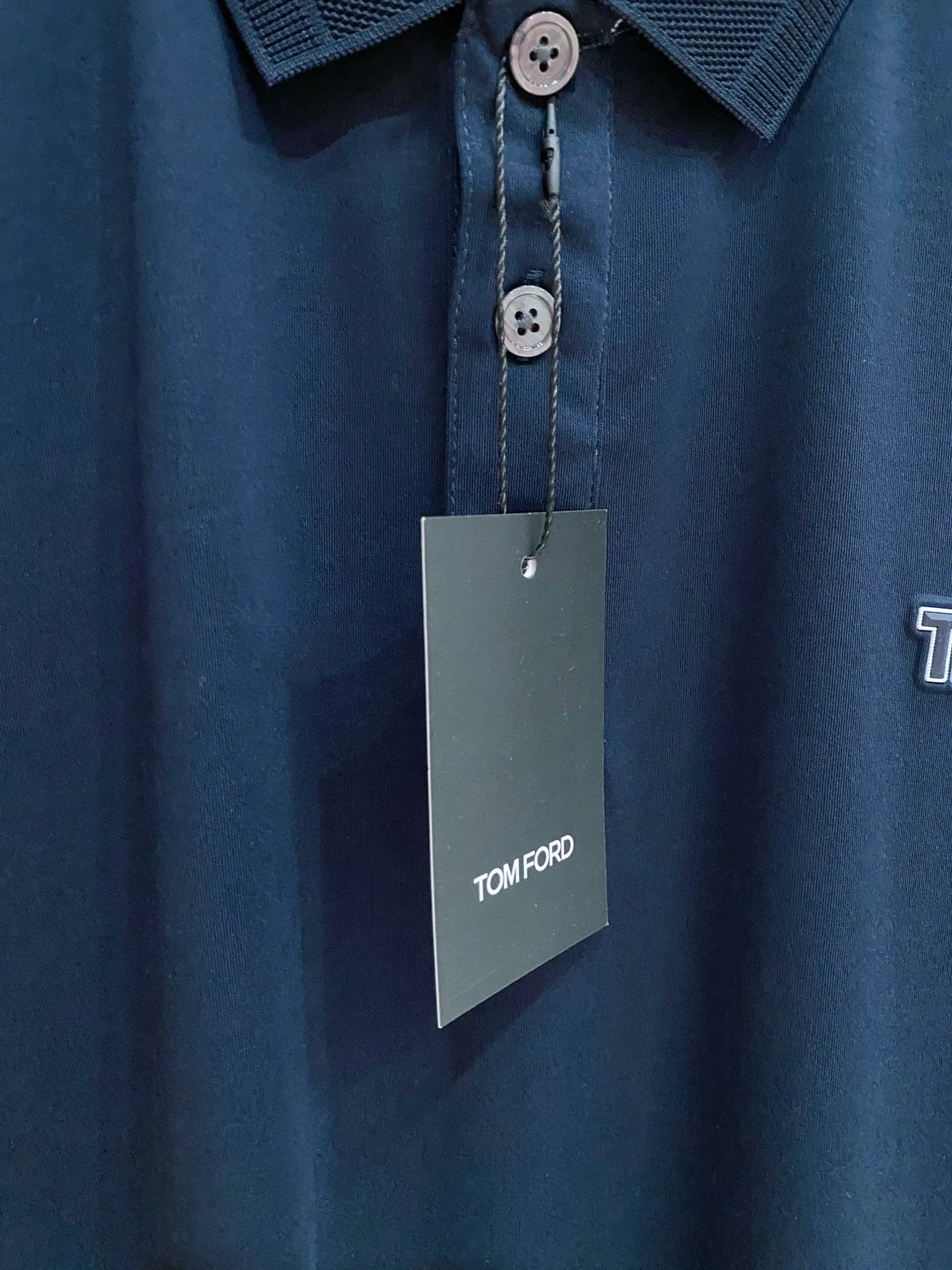 Tom Ford Classic Polo ， Breathable ， 。 ， ， 。 Polo 、 ， 。Classic ， ， 。 Sizes：M-4XL
